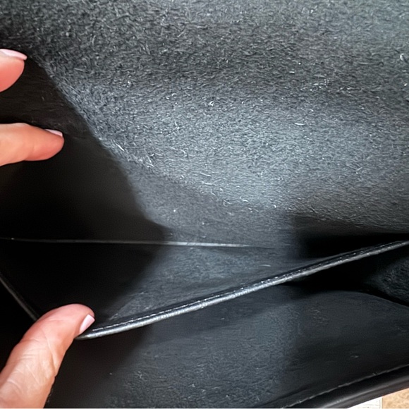 Coach Vintage Dinky Black Crossbody Bag with Gold Hardware - Picture 8 of 11